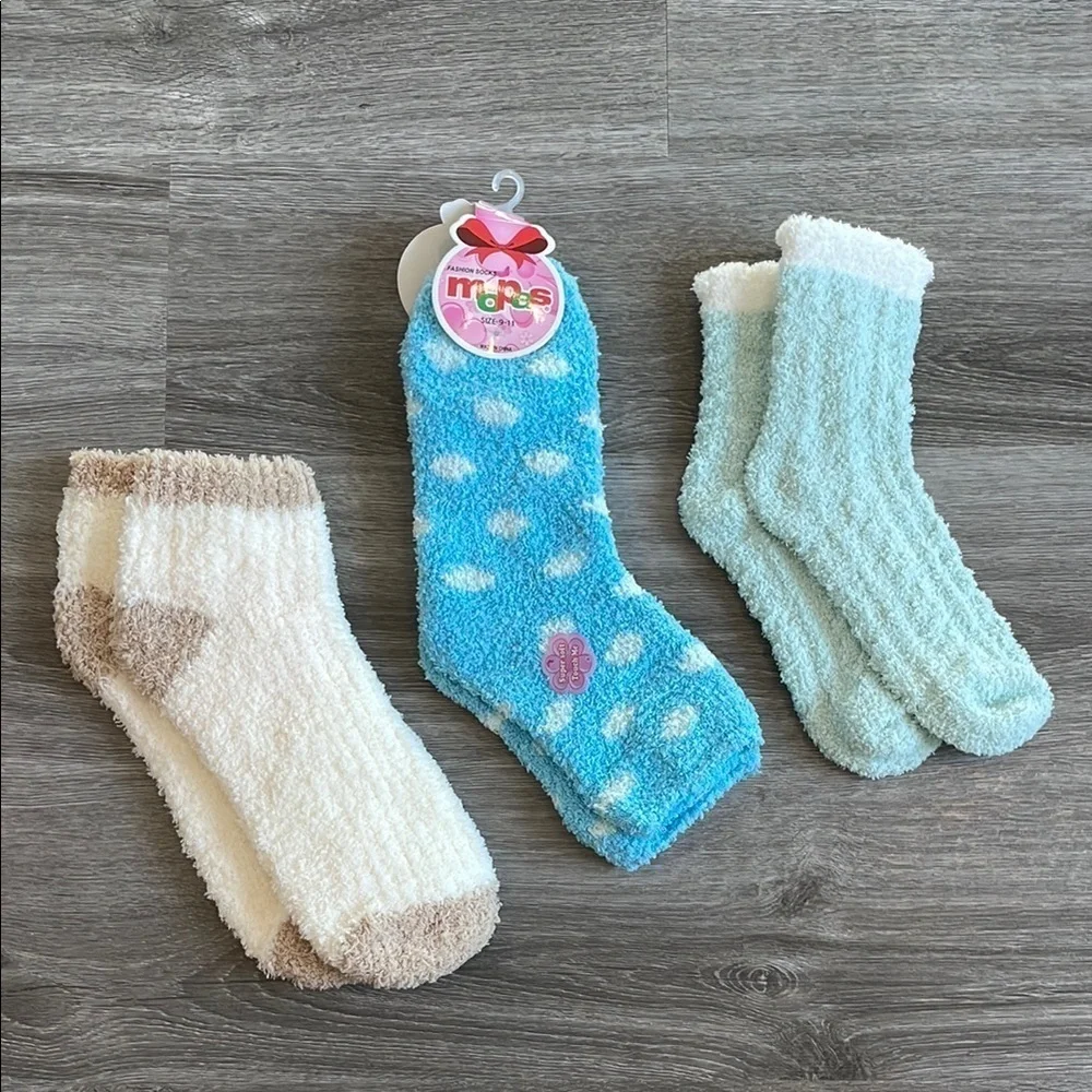 Cozy Fuzzy Socks Set